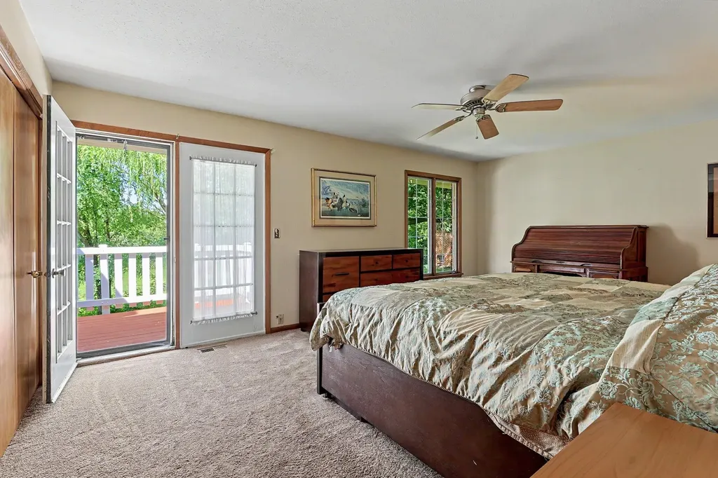 7810 E Pagent Lane Wichita KS 67206