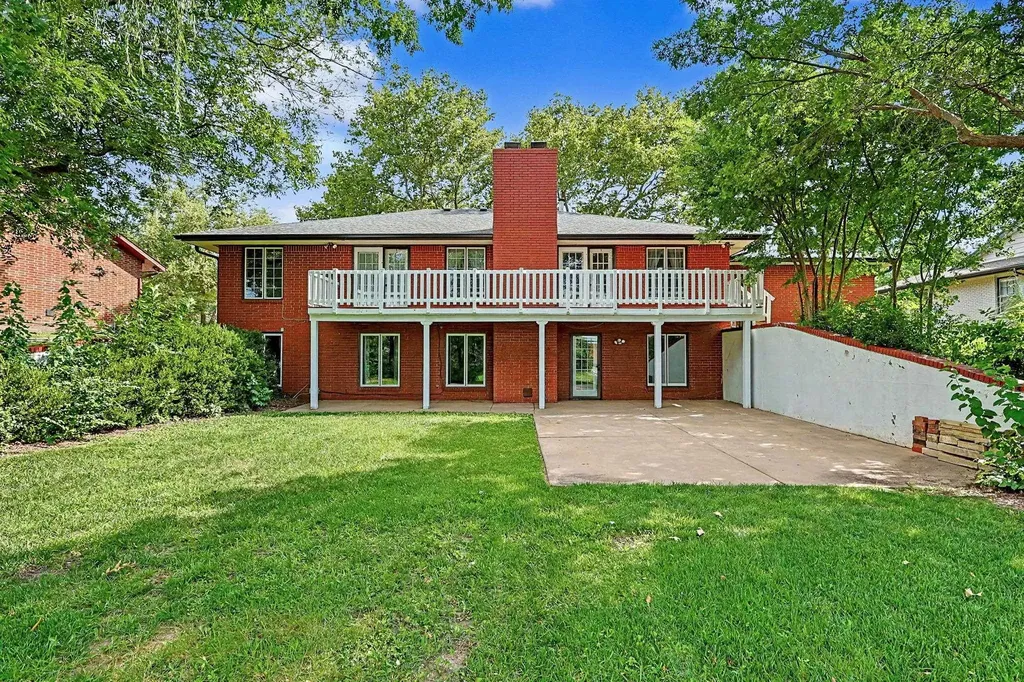 7810 E Pagent Lane Wichita KS 67206