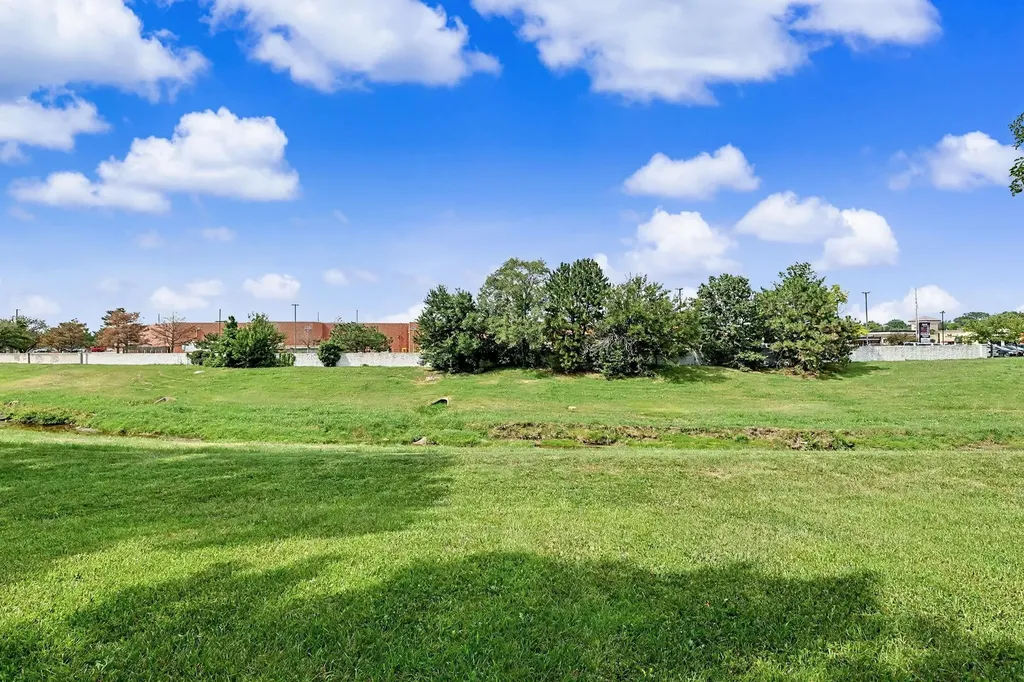 7810 E Pagent Lane Wichita KS 67206