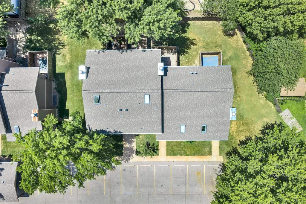 1530 N Smith Circle Wichita KS 67212