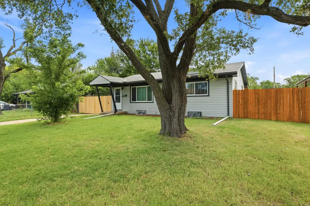 2450 S St Clair Avenue Wichita KS 67217