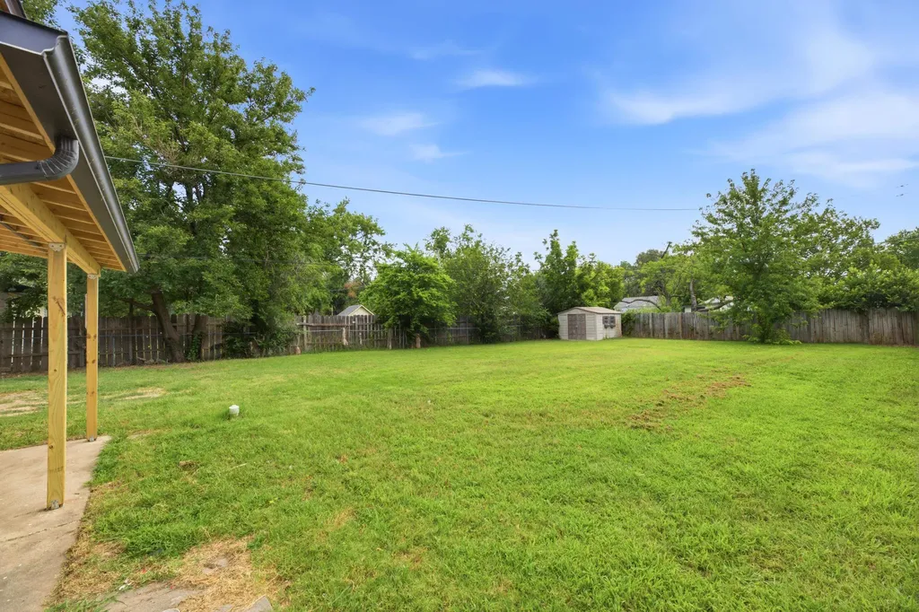 2450 S St Clair Avenue Wichita KS 67217