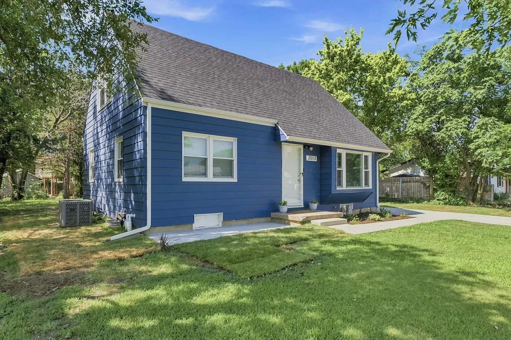 2013 E Fairchild Park City KS 67219