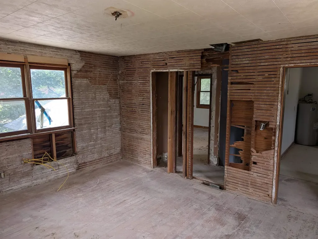 731 Bluff Augusta KS 67010