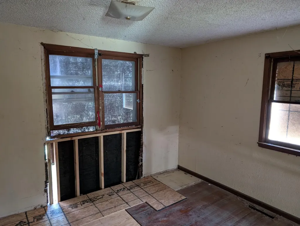 731 Bluff Augusta KS 67010