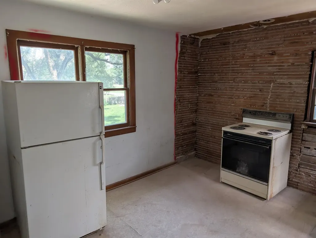 731 Bluff Augusta KS 67010