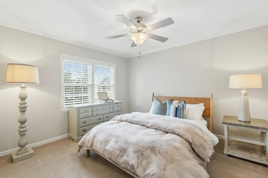 211 N Battin Avenue Wichita KS 67208