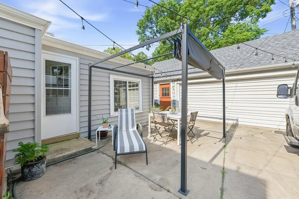 211 N Battin Avenue Wichita KS 67208