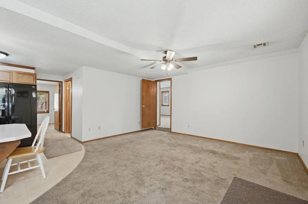 311 N Garfield Street Cheney KS 67025