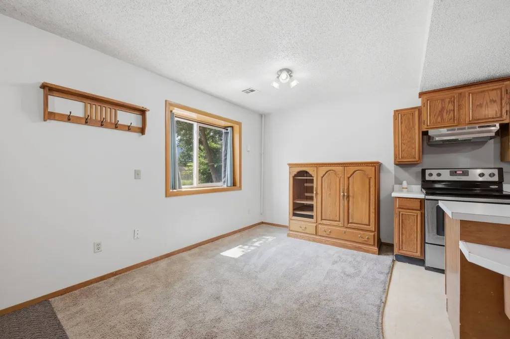 311 N Garfield Street Cheney KS 67025