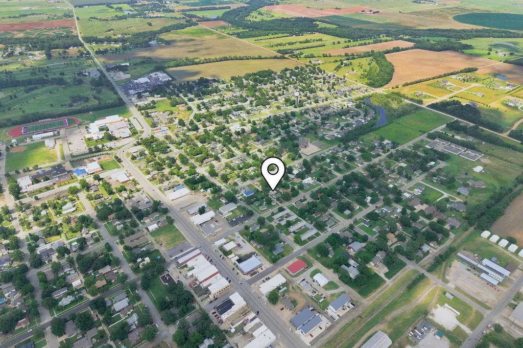 311 N Garfield Street Cheney KS 67025