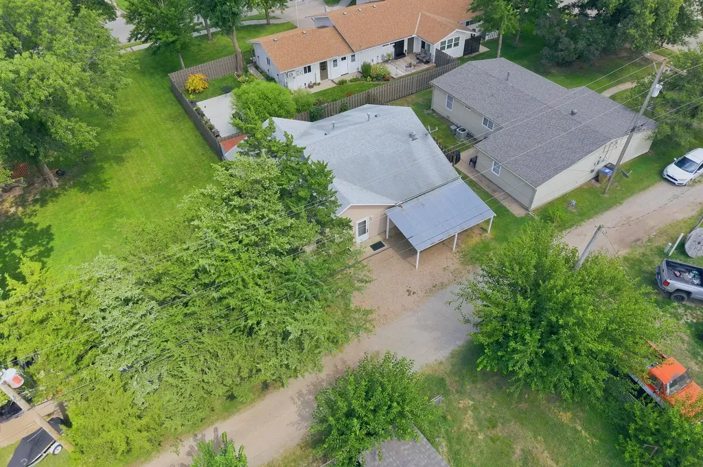 311 N Garfield Street Cheney KS 67025