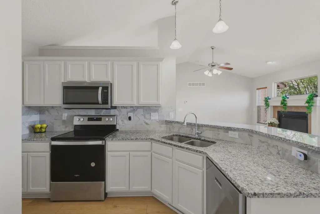 2421 N Fieldstone Street Andover KS 67002