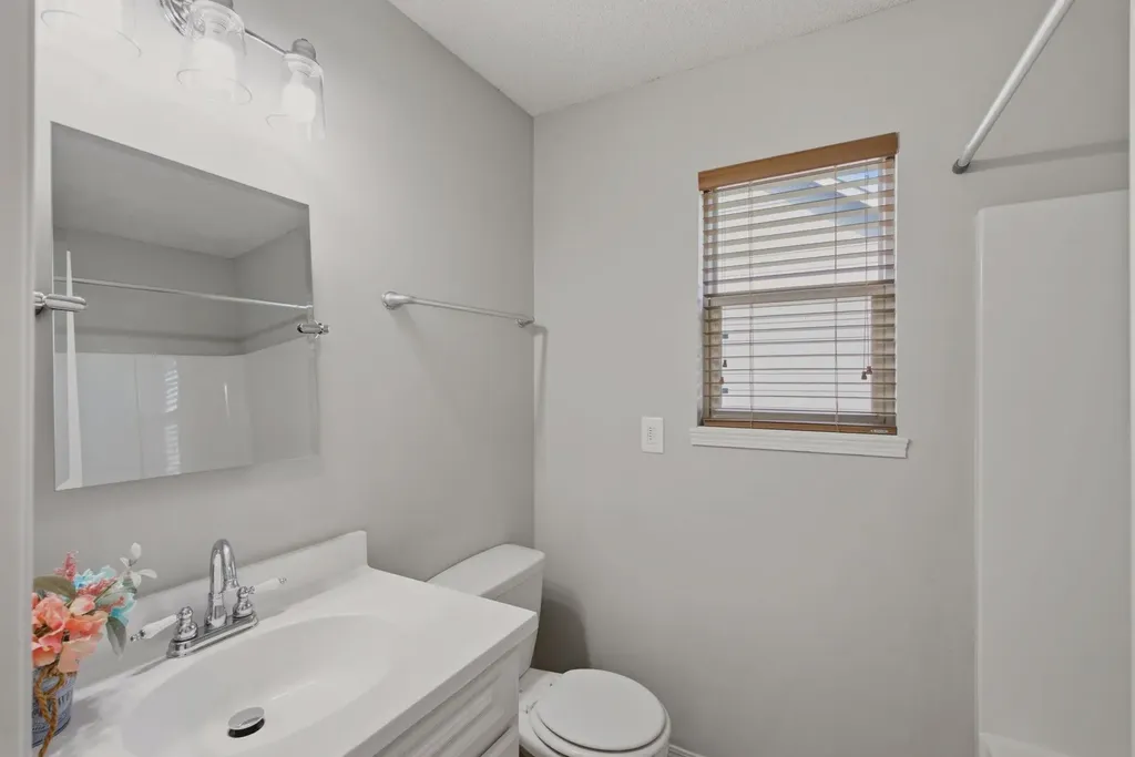 2421 N Fieldstone Street Andover KS 67002