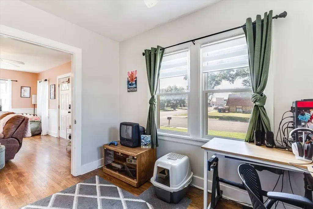 350 E Clark Avenue Augusta KS 67010