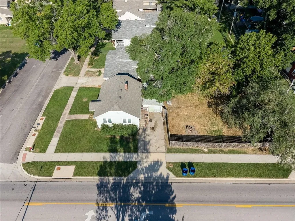 350 E Clark Avenue Augusta KS 67010