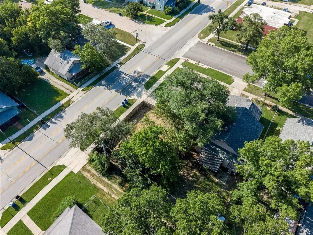 350 E Clark Avenue Augusta KS 67010