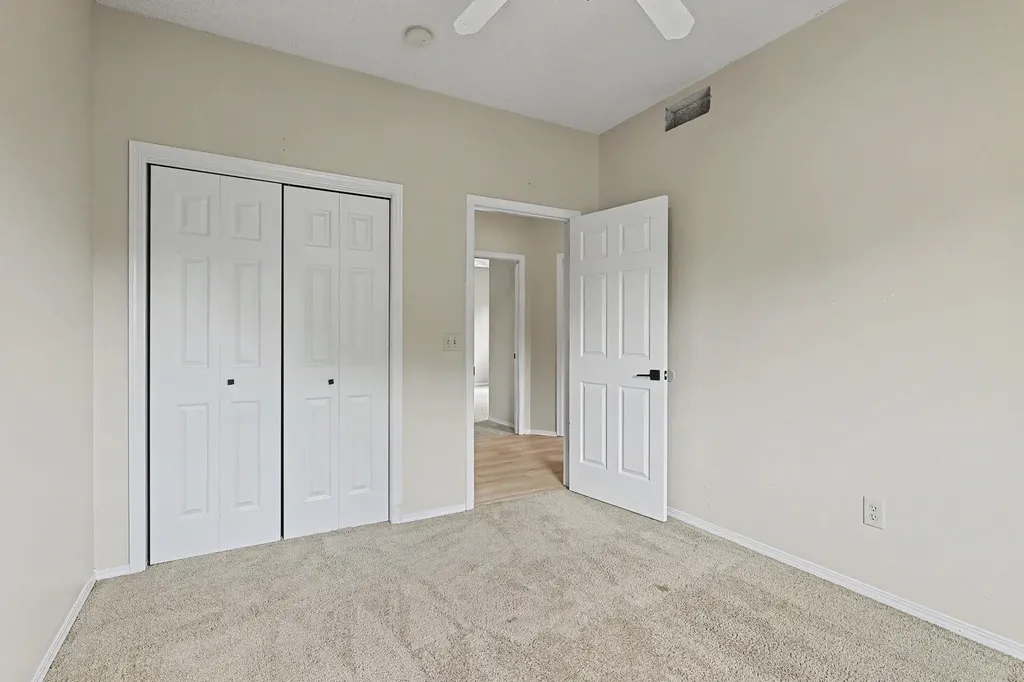 4260 N Rushwood Court Bel Aire KS 67226-1462