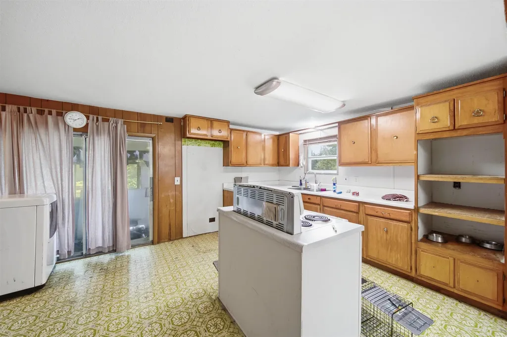 7981 SW 210th Douglass KS 67039-0000