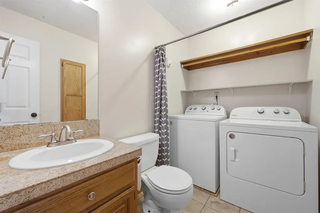 1209 N Morris Rose Hill KS 67133