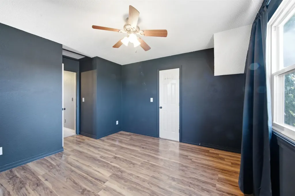 1209 N Morris Rose Hill KS 67133