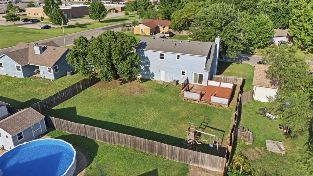 1209 N Morris Rose Hill KS 67133