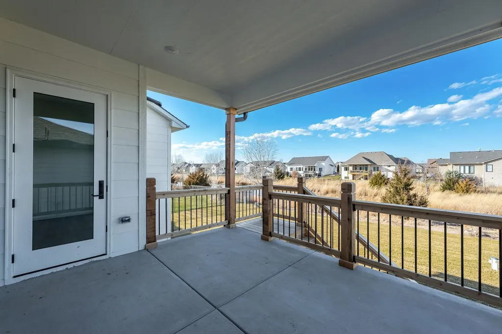 3997 N Estancia Court Wichita KS 67205