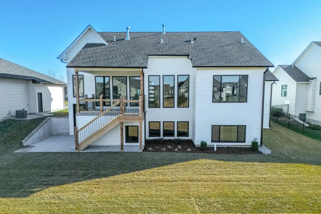 3997 N Estancia Court Wichita KS 67205