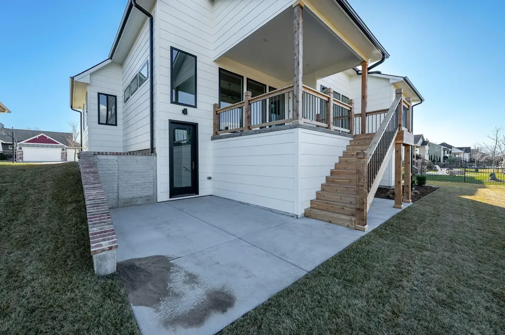 3997 N Estancia Court Wichita KS 67205