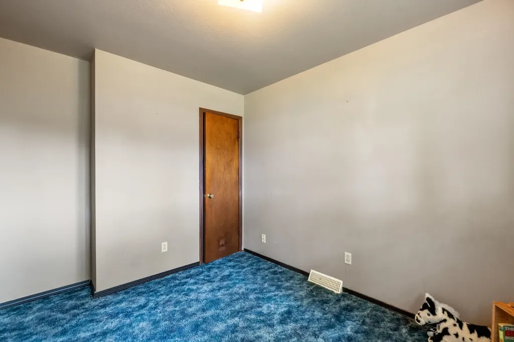3327 S All Hallows Avenue Wichita KS 67217
