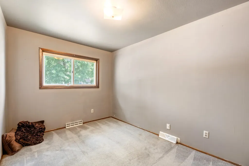 3327 S All Hallows Avenue Wichita KS 67217