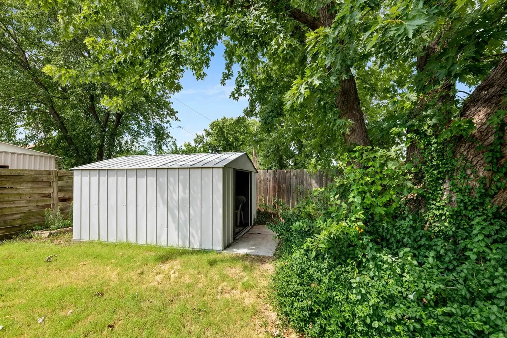 3327 S All Hallows Avenue Wichita KS 67217