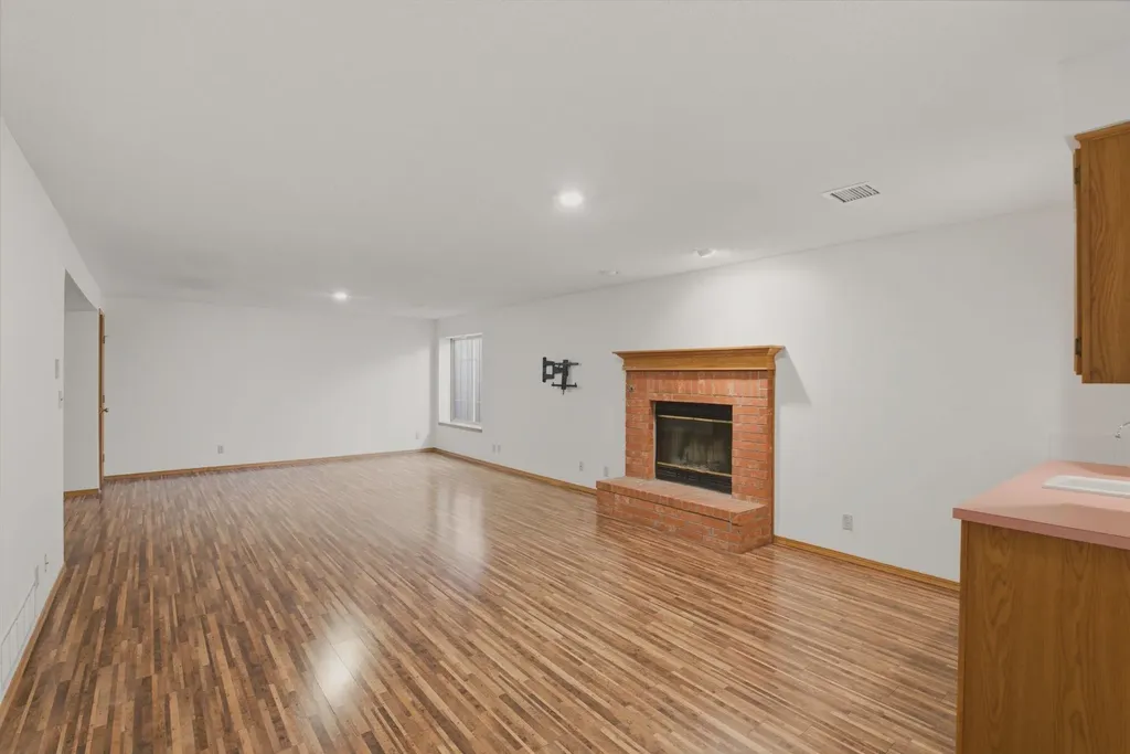 6515 E 30th Street N Wichita KS 67226