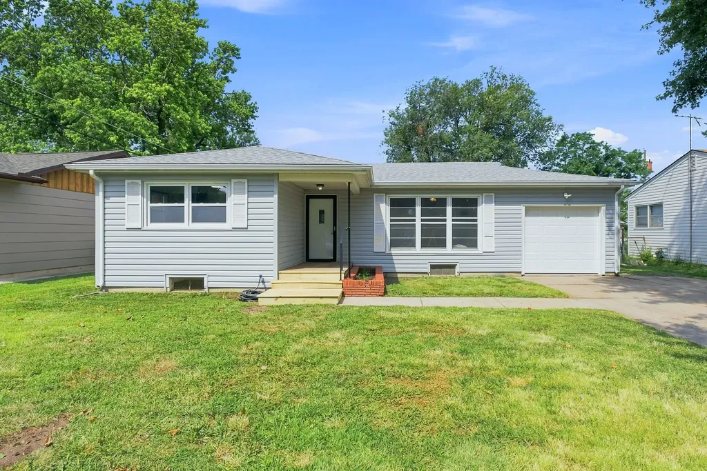 833 N Mccomas Avenue Wichita KS 67203