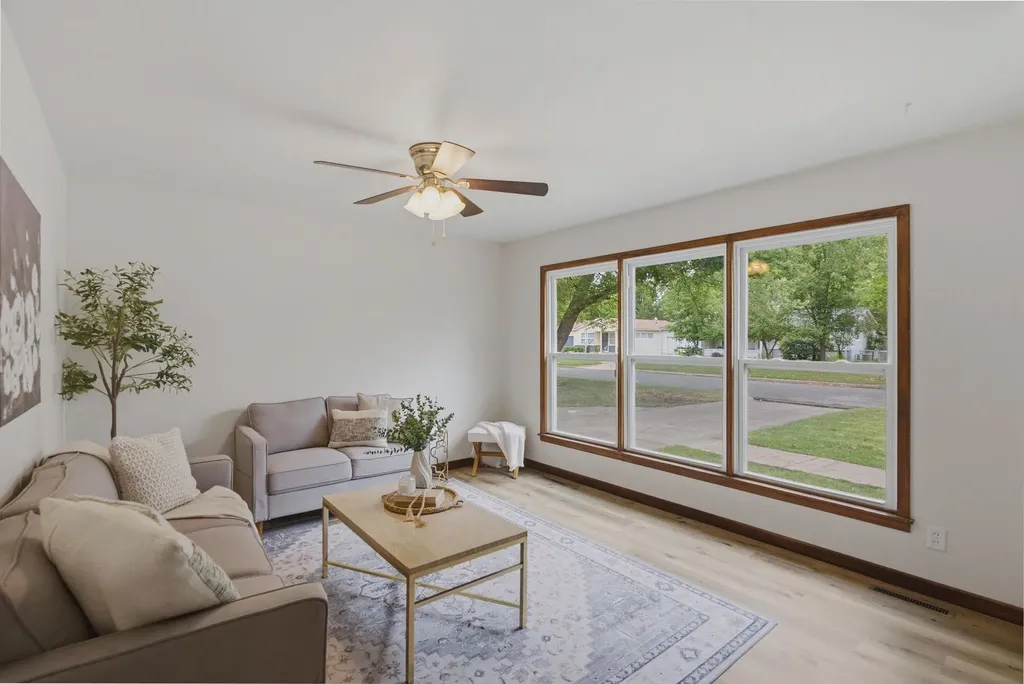 833 N Mccomas Avenue Wichita KS 67203