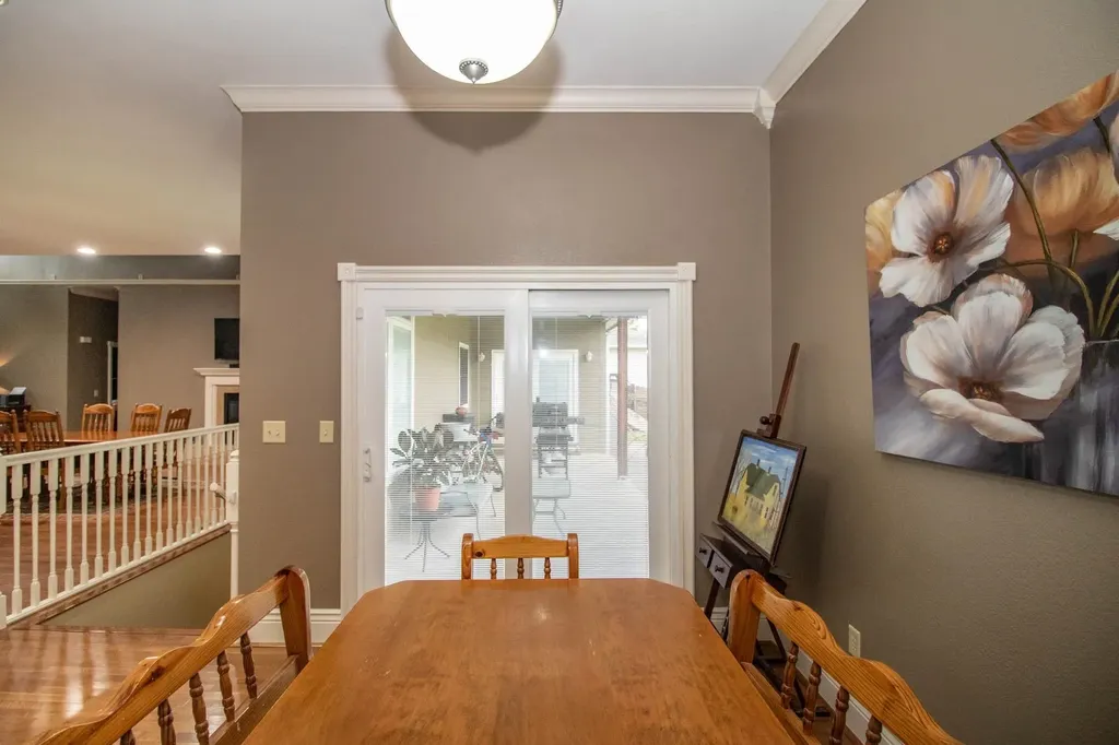114 W Woodland Court Mulvane KS 67110