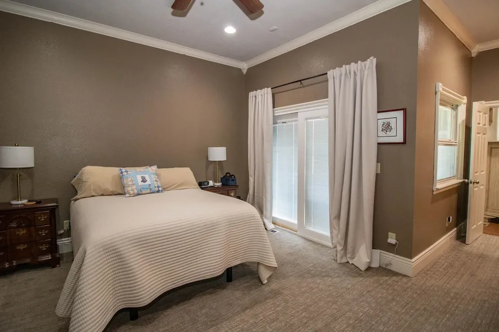 114 W Woodland Court Mulvane KS 67110