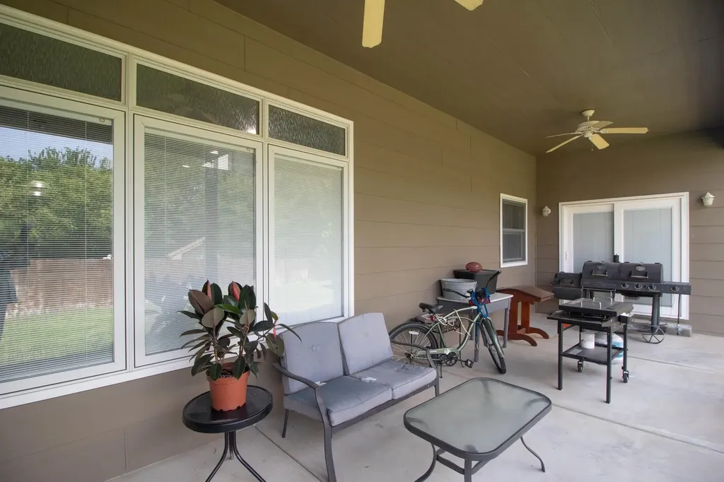 114 W Woodland Court Mulvane KS 67110
