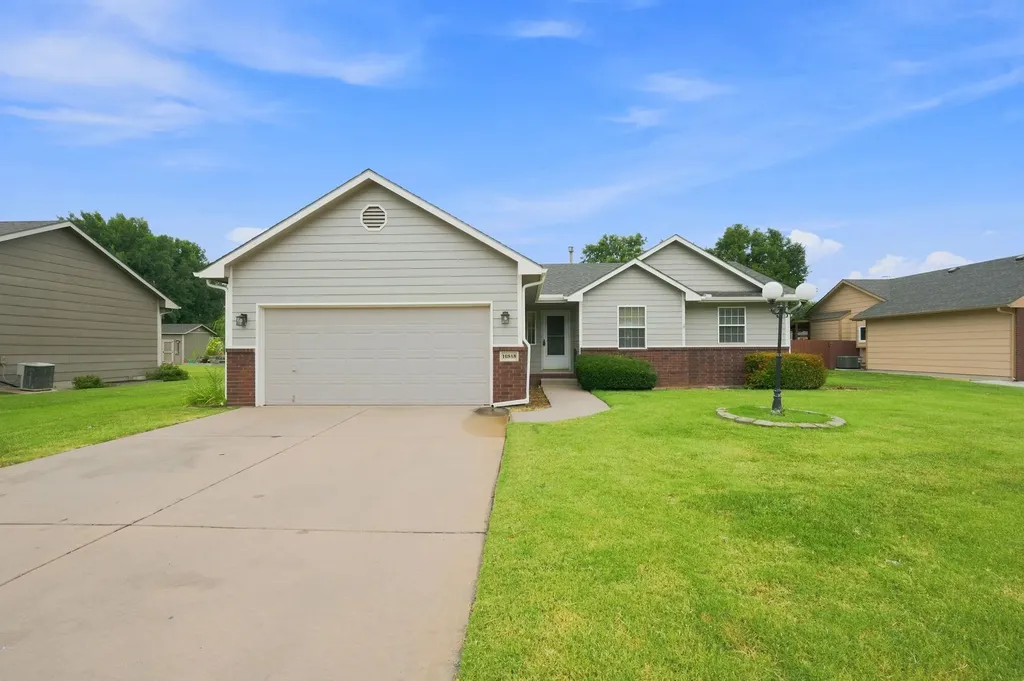 10818 W Central Park Street Wichita KS 67205