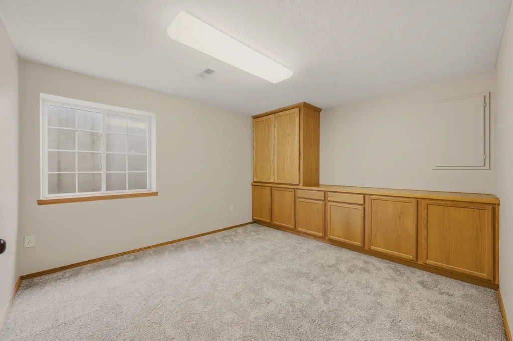 10818 W Central Park Street Wichita KS 67205
