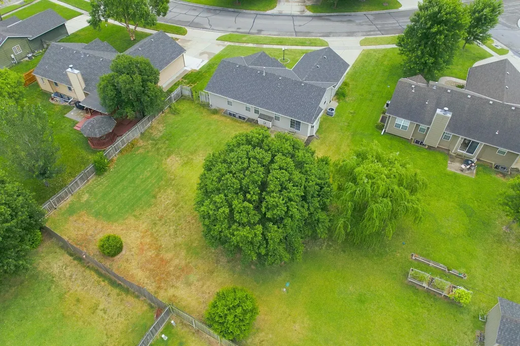 10818 W Central Park Street Wichita KS 67205