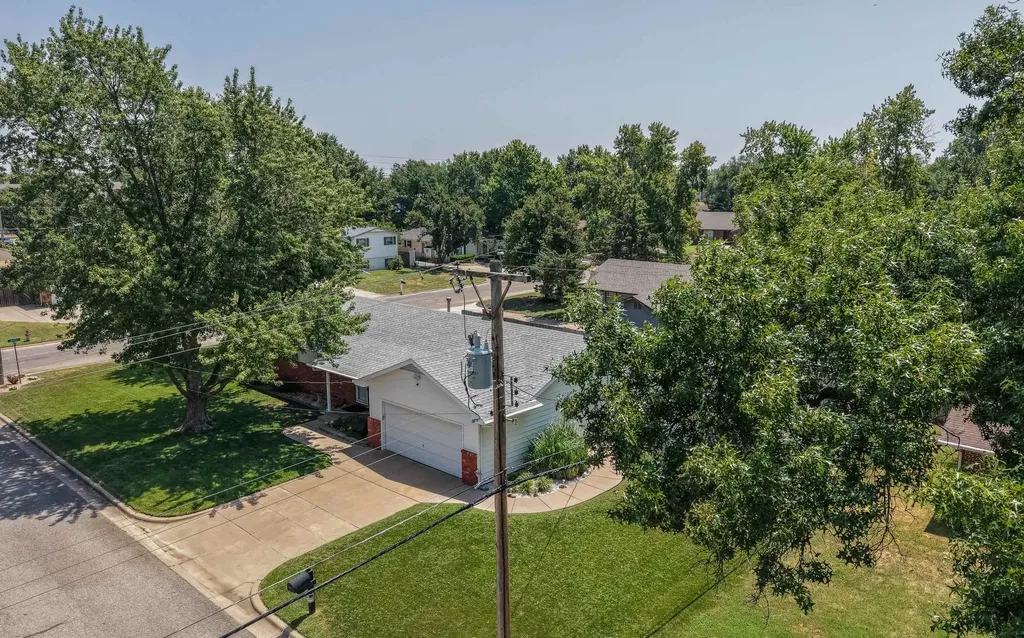 801 N Emerson Avenue Wichita KS 67212