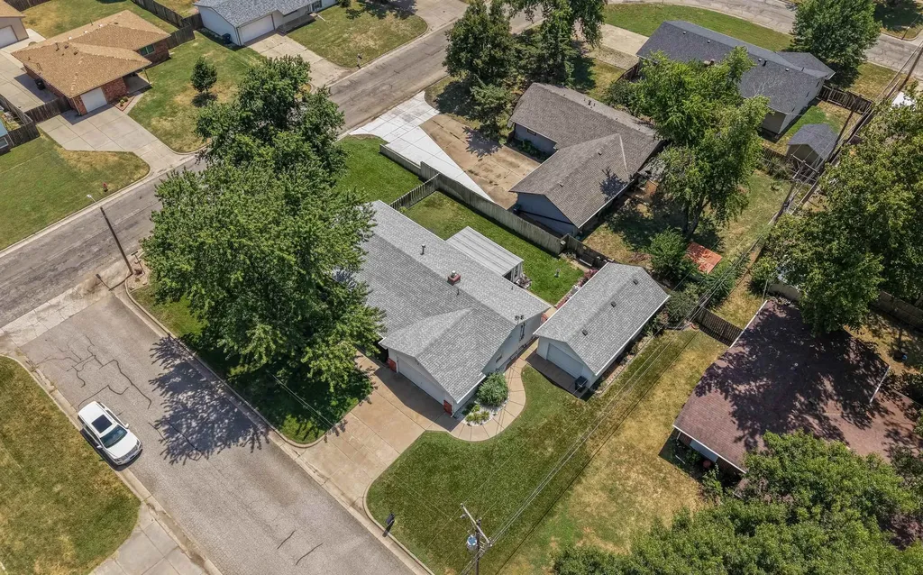 801 N Emerson Avenue Wichita KS 67212