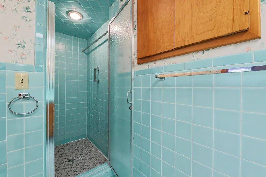1901 W Nottingham Lane Wichita KS 67204