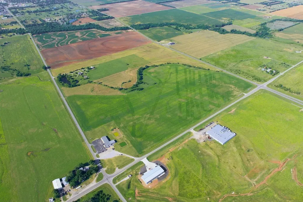 00000 383rd Cheney KS 67025-0730