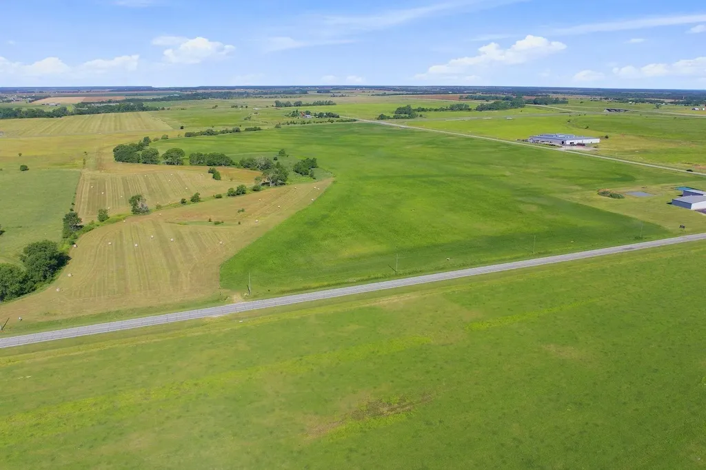 00000 383rd Cheney KS 67025-0730