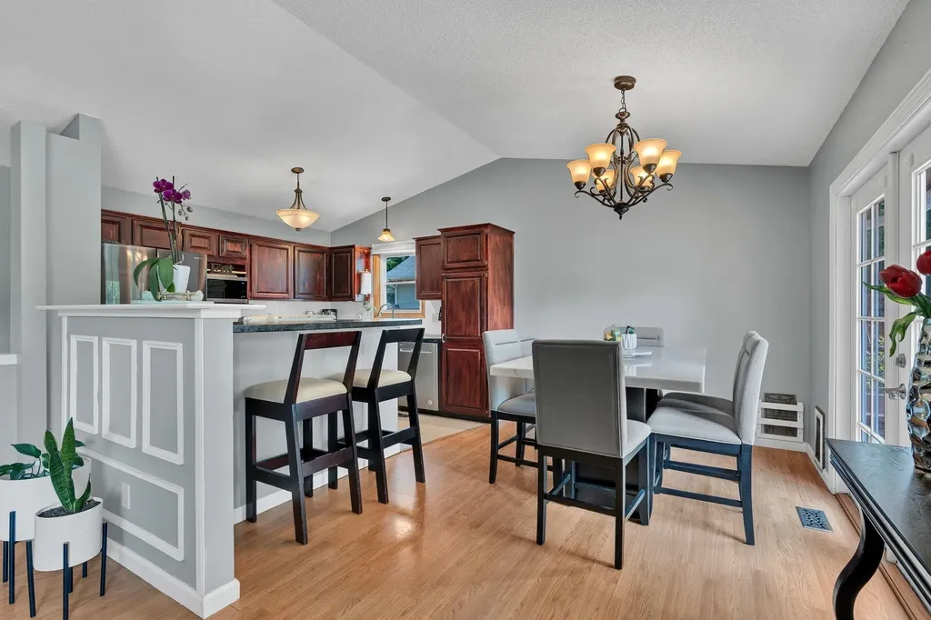 1833 N Shefford Wichita KS 67212