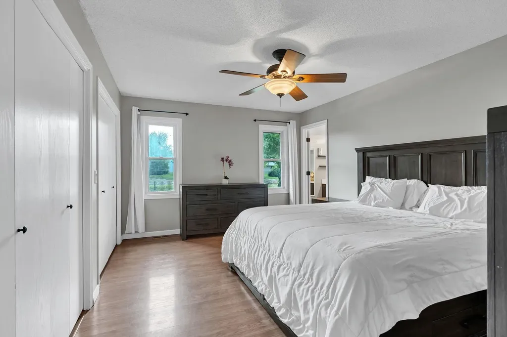 1833 N Shefford Wichita KS 67212