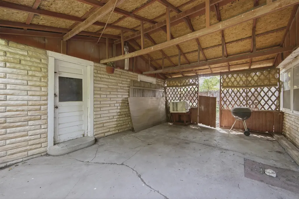 1925 W Mccormick Wichita KS 67213