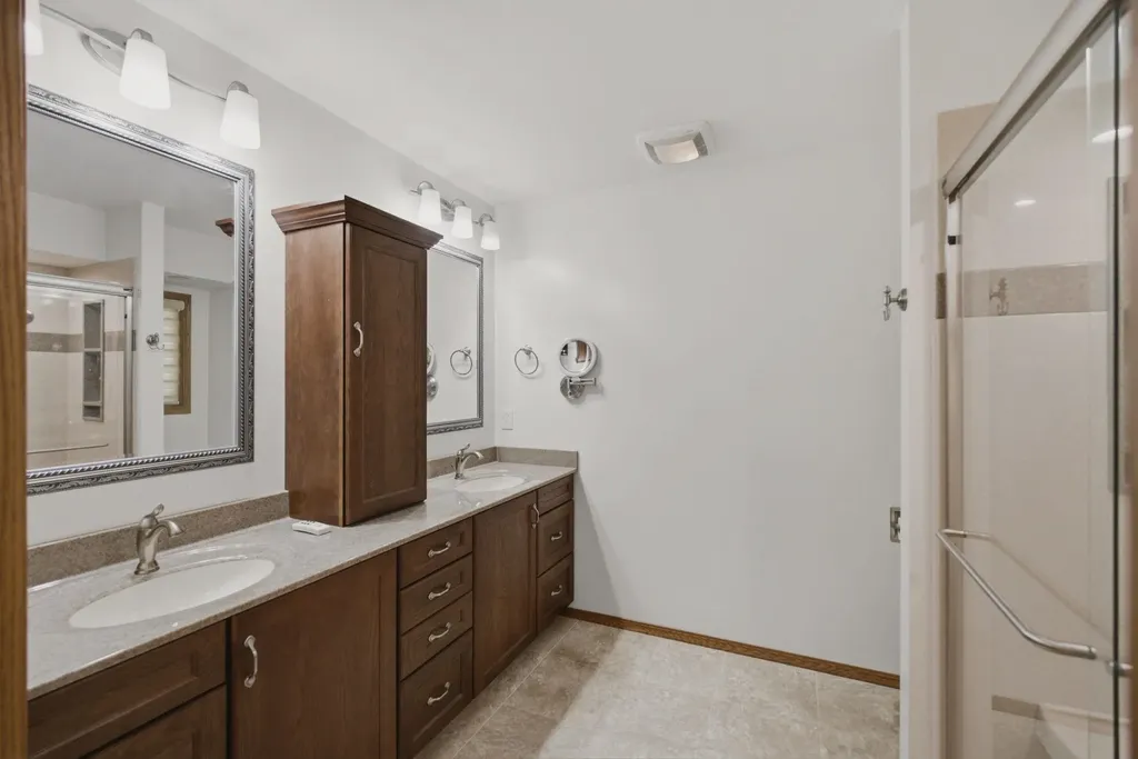 121 S Parkridge Wichita KS 67209